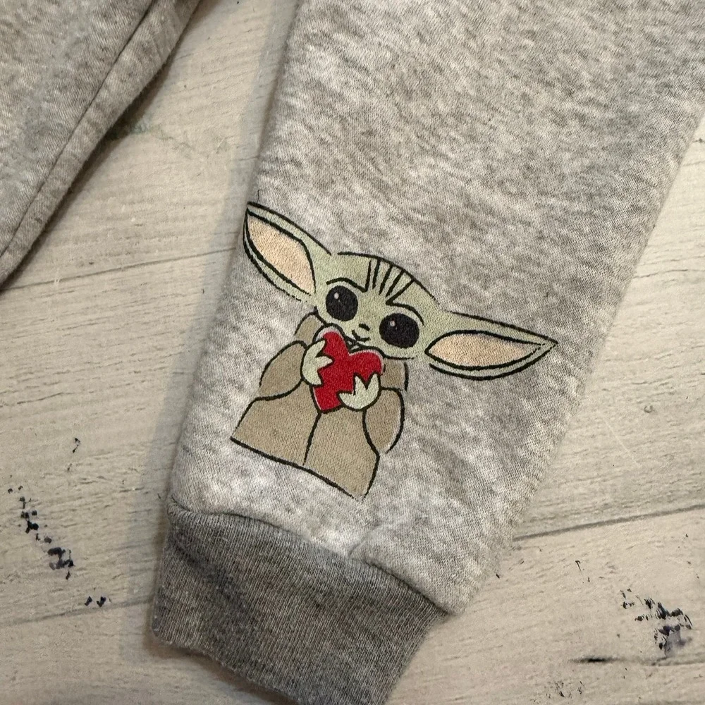 Start ways babyYoda all‎ you need is love valentines two piece outfit 6-9 months